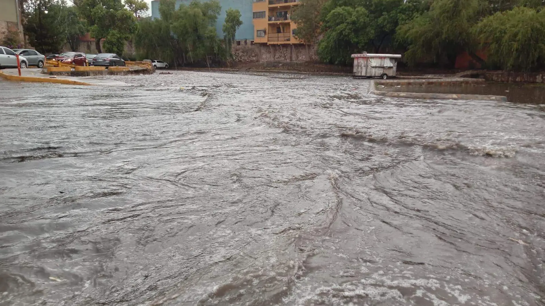 lluvia rio parral